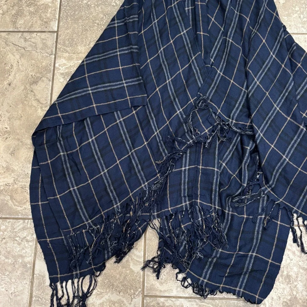 Abercrombie & Fitch Navy Blue Plaid Poncho Wrap Fringe Trim One Size